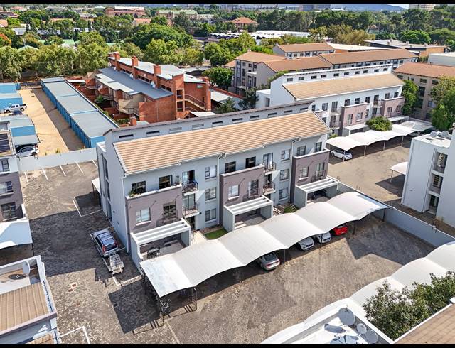 0.5 BEDROOM APARTMENT FOR SALE IN HATFIELD